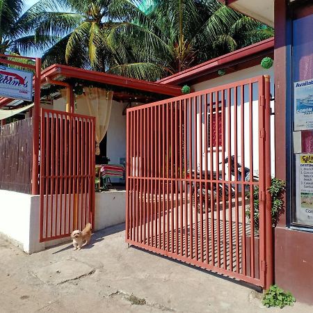 Edam'S Coron Dormitel Hostel Exterior photo